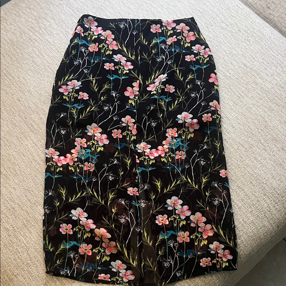 Express Black Floral Pencil Skirt